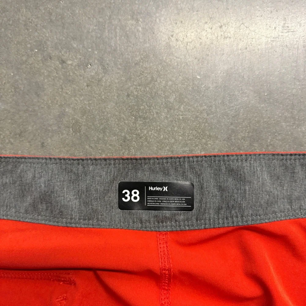 Hurley Phantom Board Shorts Mens 38 Red Navy Blue Swim Trunks Logo Quick Dry